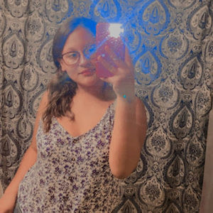 Meet your Posher, Fatima